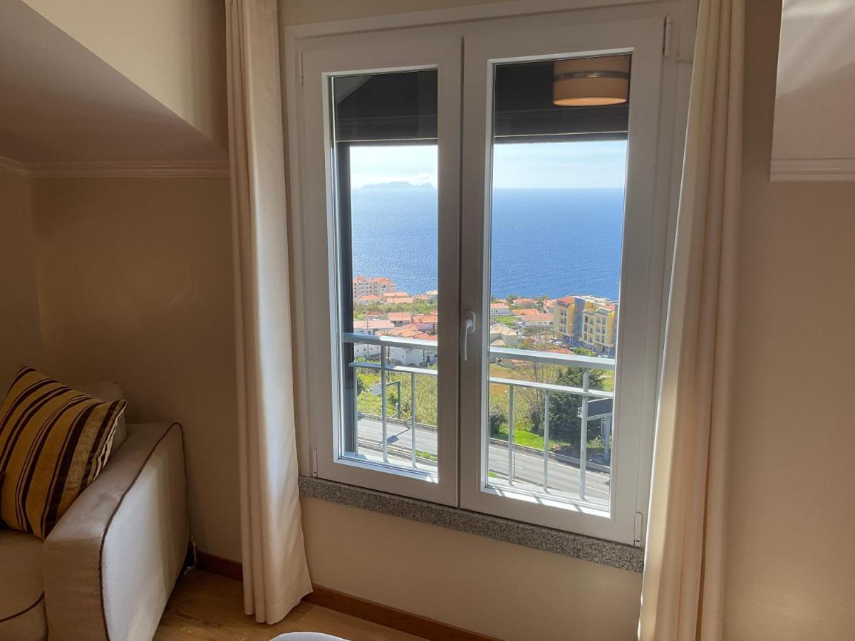 Moniz Apartment Canico  Bagian luar foto